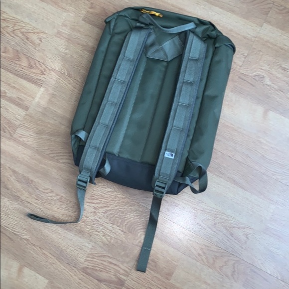 NWT The North Face Top Loader Daypack Backpack - Picture 4 of 13